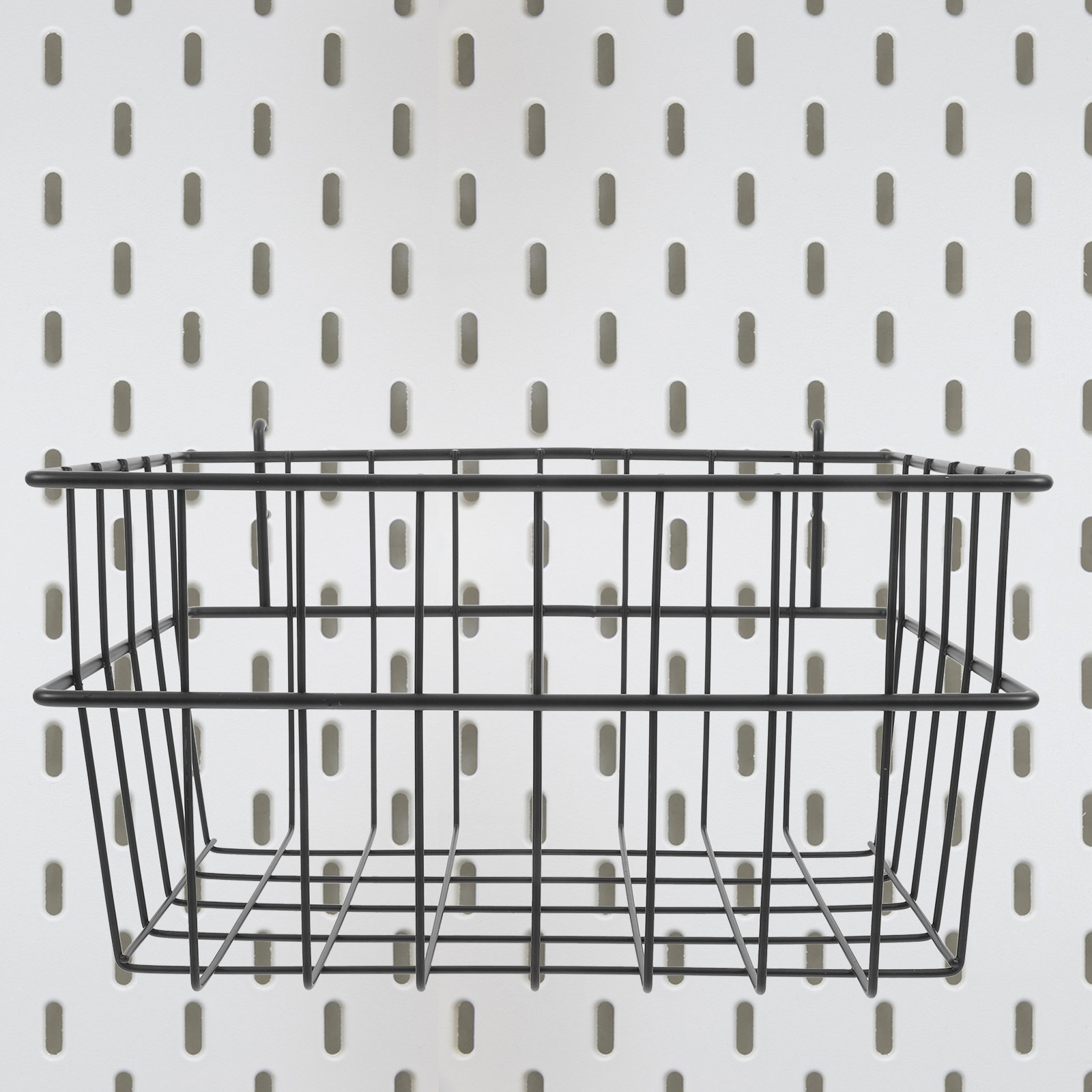 Zwarte, stevige opbergrek met  - Workshop Tools Wall recensie en prijs